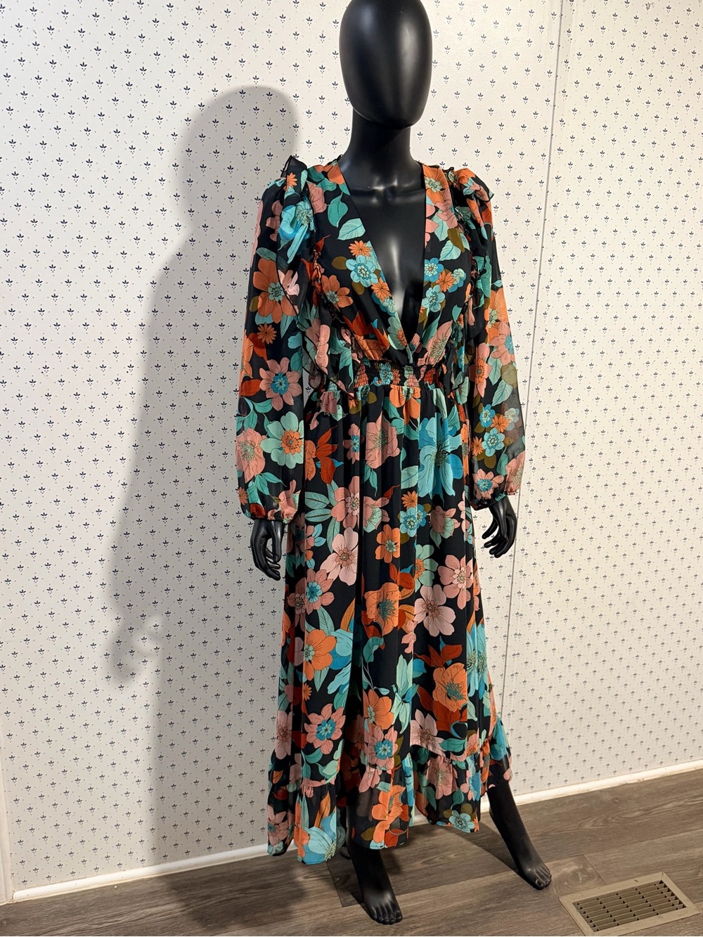 Zara Floral Print Chiffon Maxi Dress V-Neck Smocked Waist Medium Like New